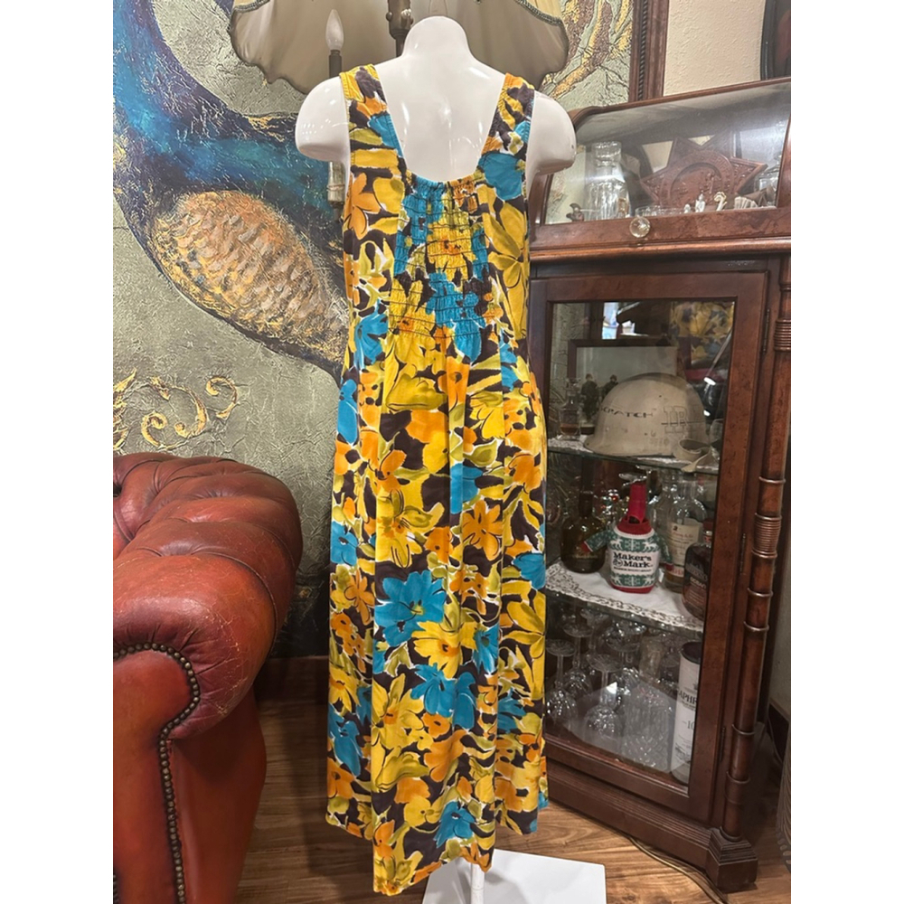 Vibrant Tropical Floral Maxi Dress | Summer Resort Style - Picture 6 of 8